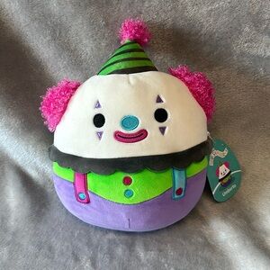 Squishmallows - NWT - Umberto the clown. 8”